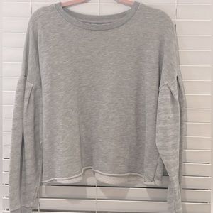 super cute cropped crewneck